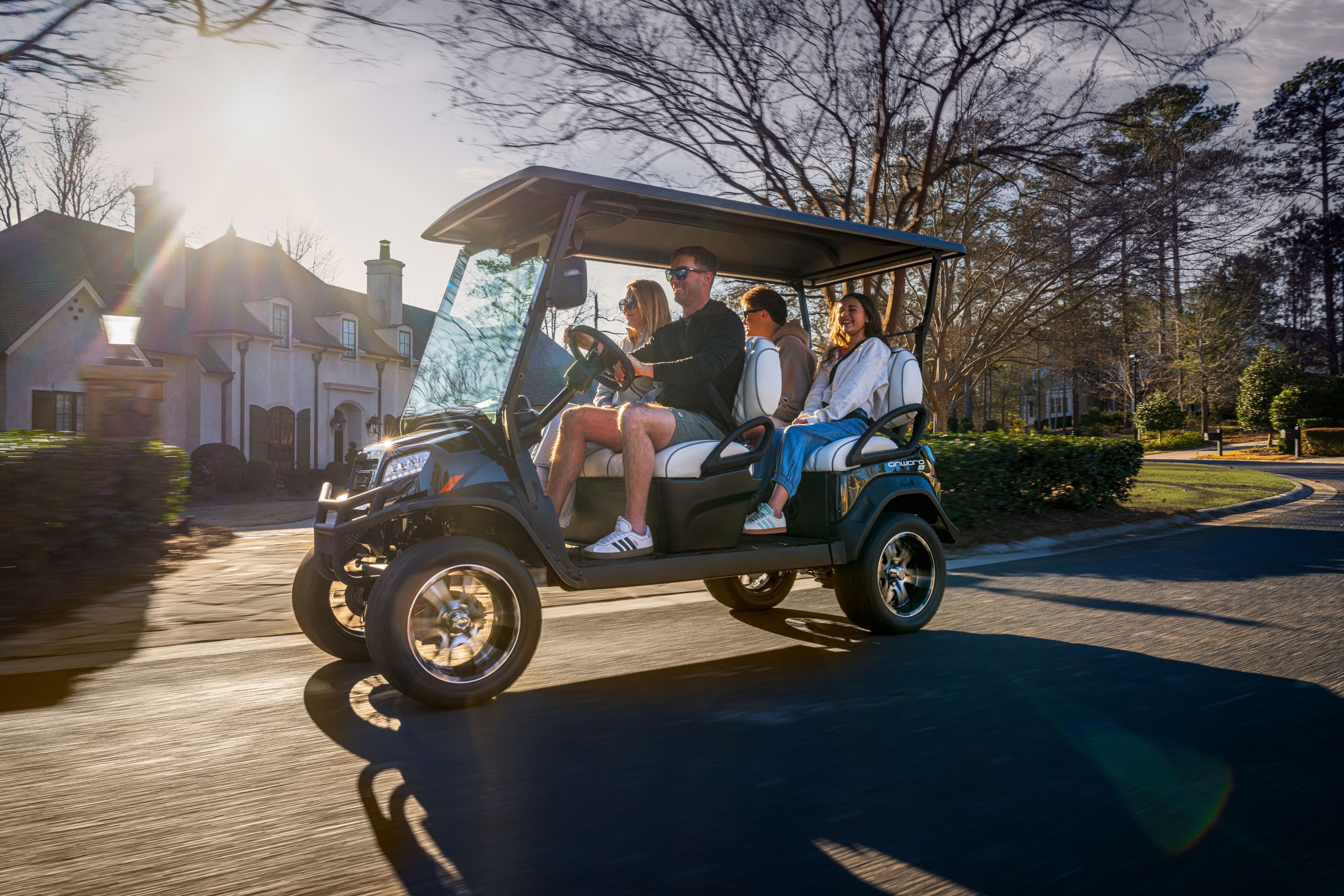 Buying a 4-Passenger Golf Cart